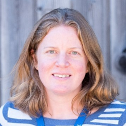 Dr Helen Smith